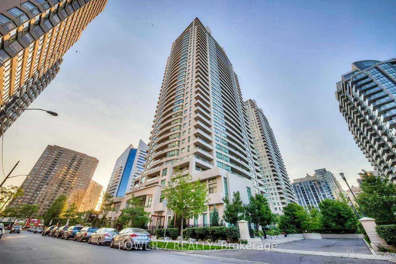 18 Spring Garden Avenue 110, Toronto, ON M2N 7M2