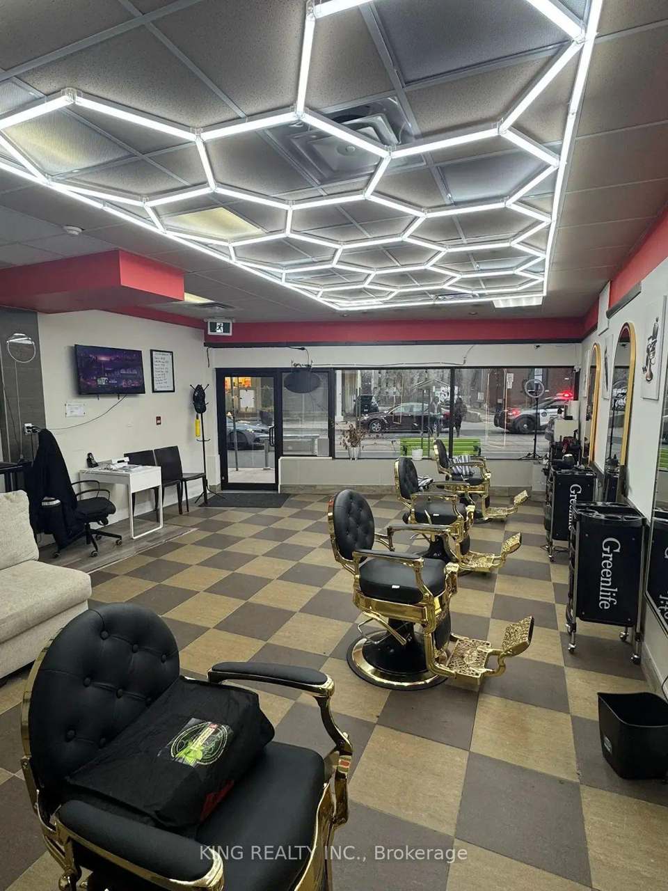 733 BROADVIEW Avenue, Toronto, ON M4K 2P6