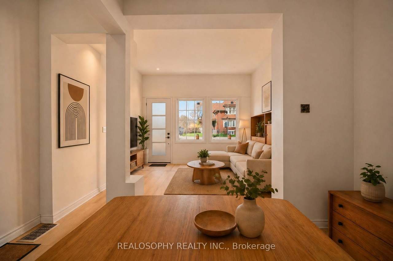 865 Pape Avenue, Toronto, ON M4K 3T7