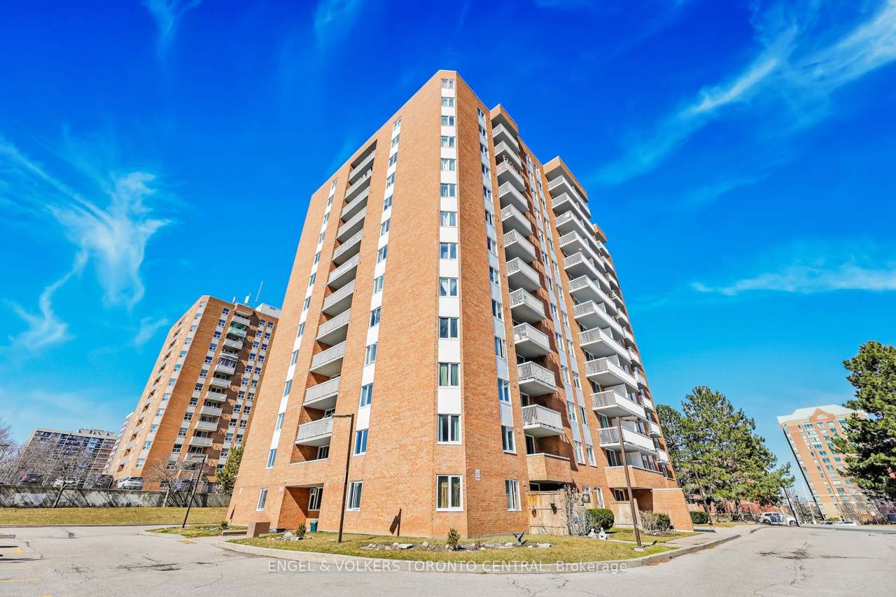 15 Sewells Road 606, Toronto, ON M1B 3V7