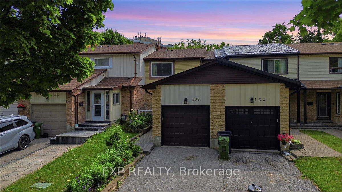 102 Red River Crescent, Toronto, ON M1B 1Z6