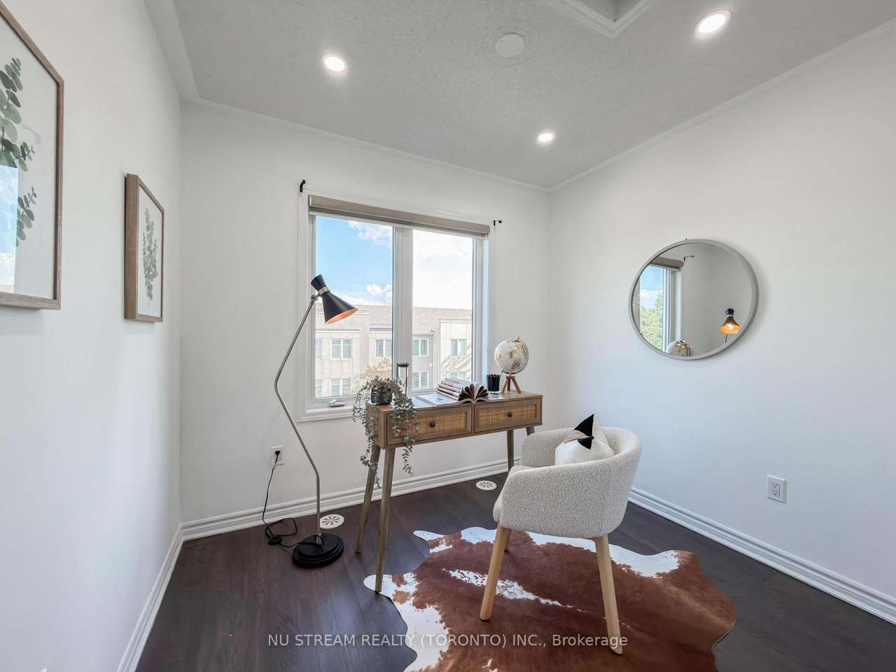 15 Heron Park Place 17, Toronto, ON M1E 0B8
