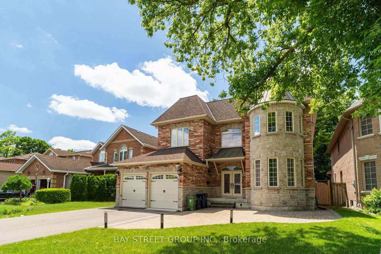 24 Murray Avenue, Toronto, ON M1S 2A2