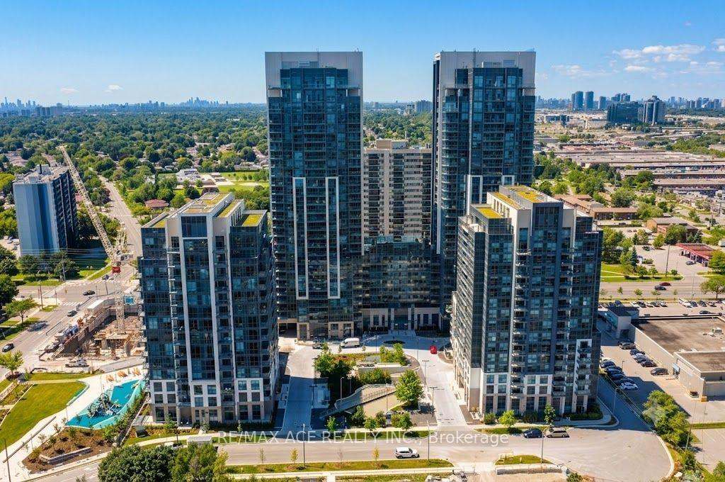 10 Meadowglen Place 908, Toronto, ON M1G 0A8