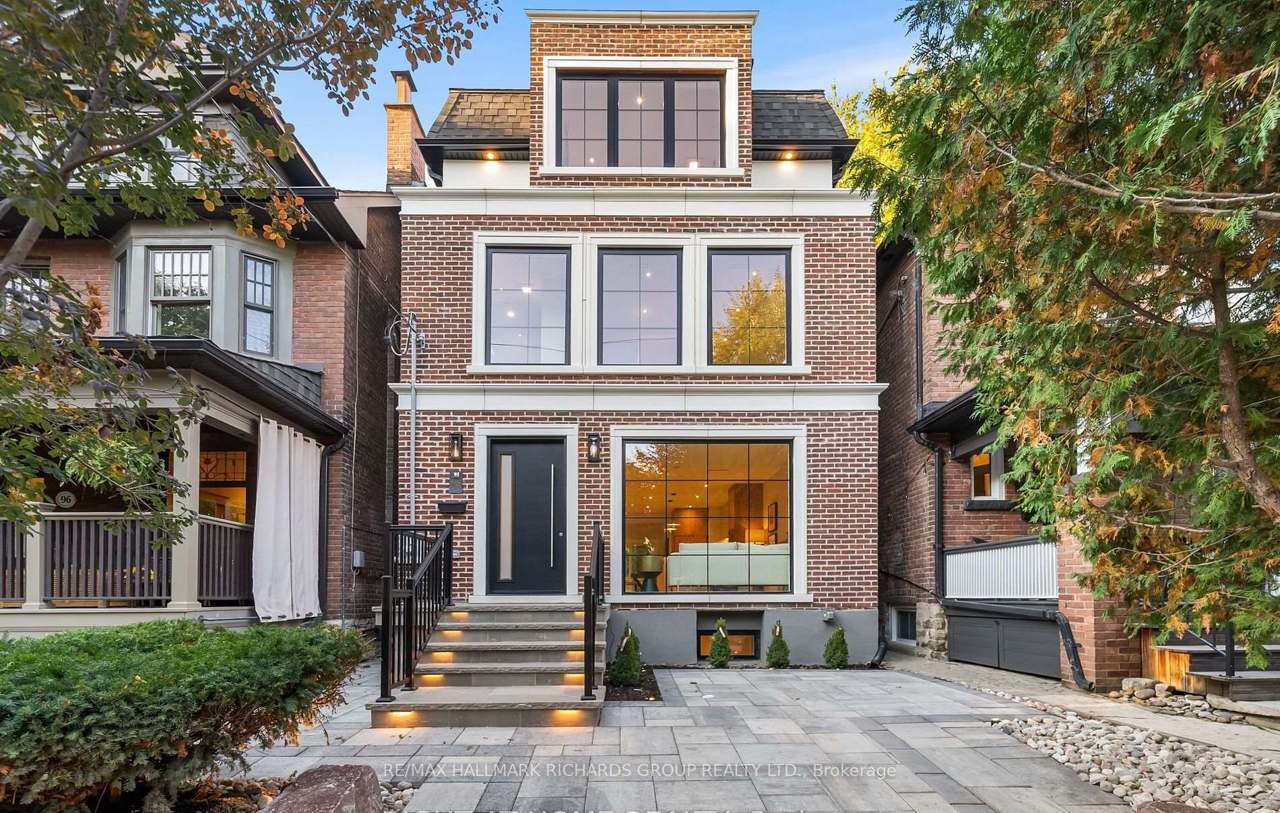 98 Dixon Avenue, Toronto, ON M4L 1N7