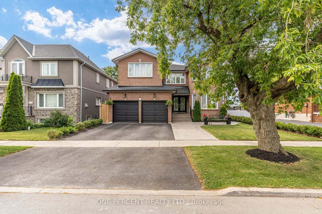 7 Mendip Crescent, Toronto, ON M1P 1Y3