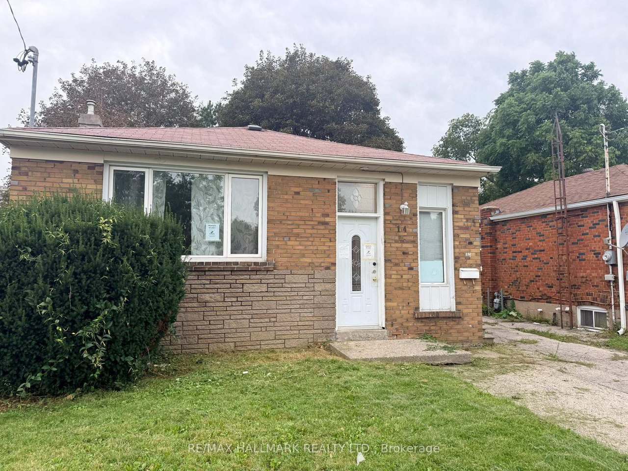 14 Lombardy Crescent, Toronto, ON M1K 4N8