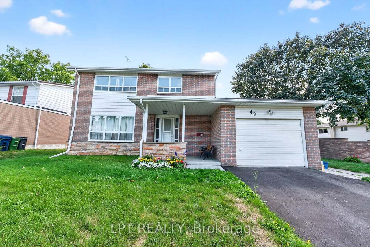 49 Kentish Crescent, Toronto, ON M1S 2Z3