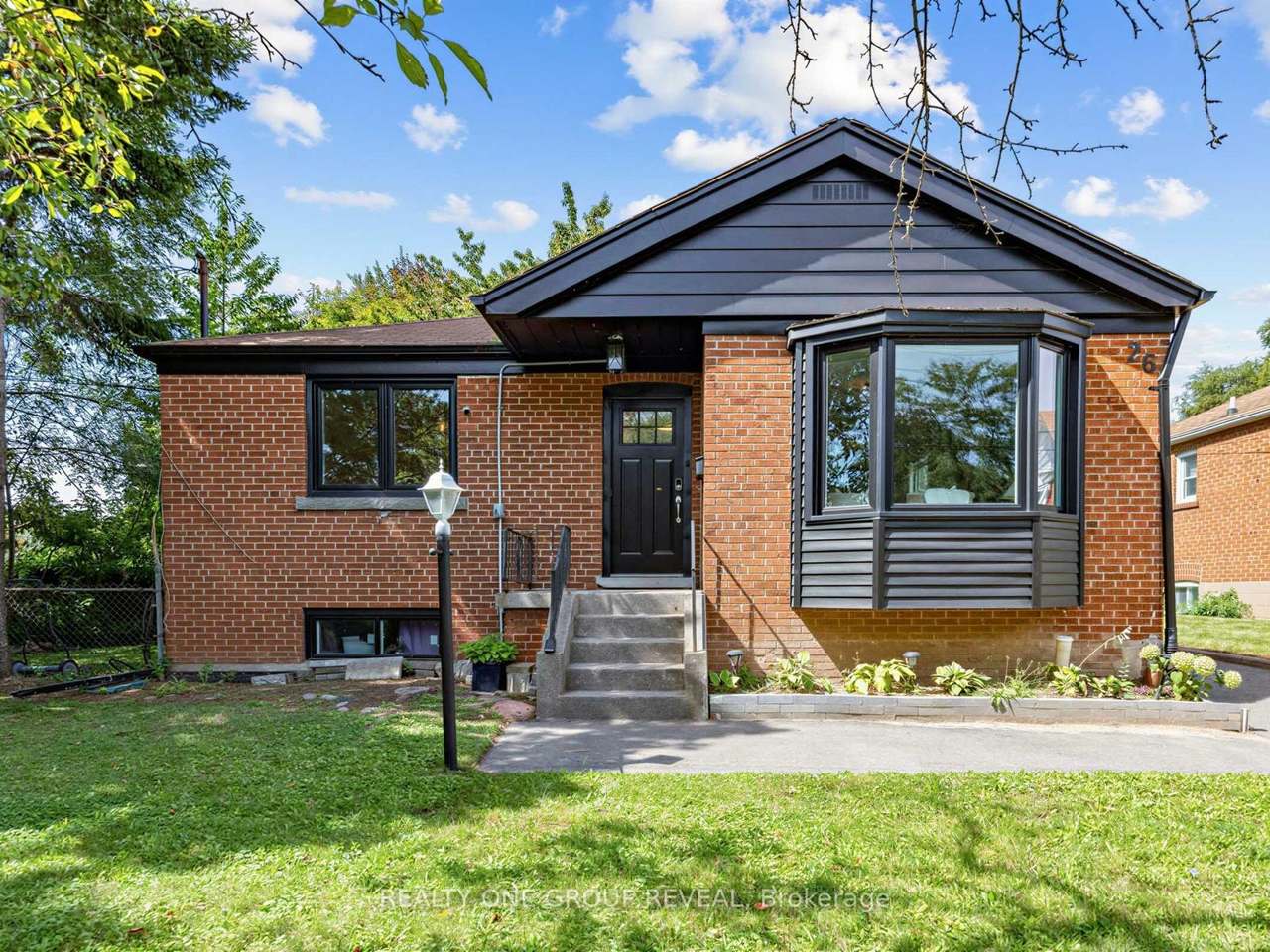 26 Glen Everest Road, Toronto, ON M1N 1J3