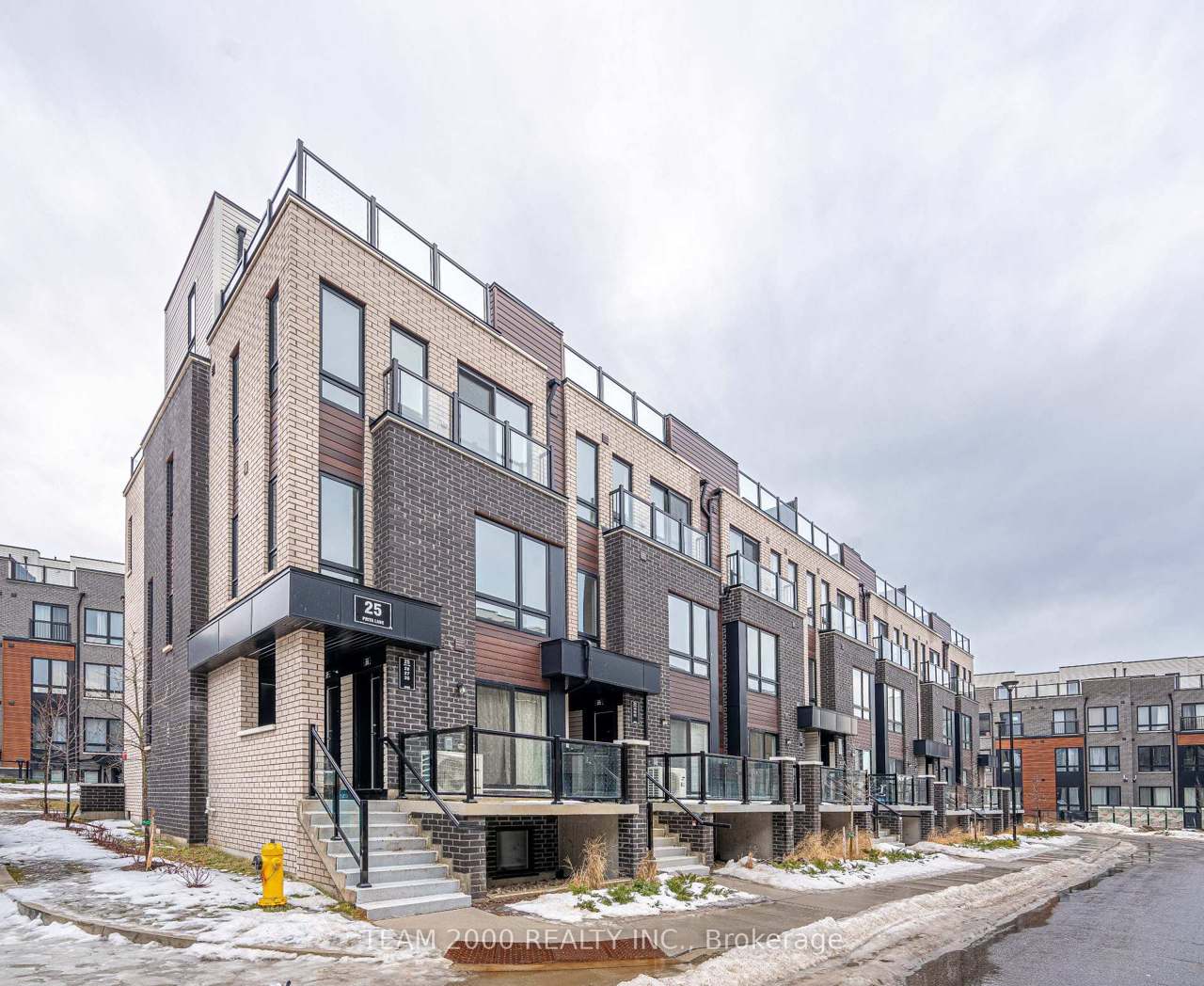 25 Priya Lane 23, Toronto, ON M1B 0E8