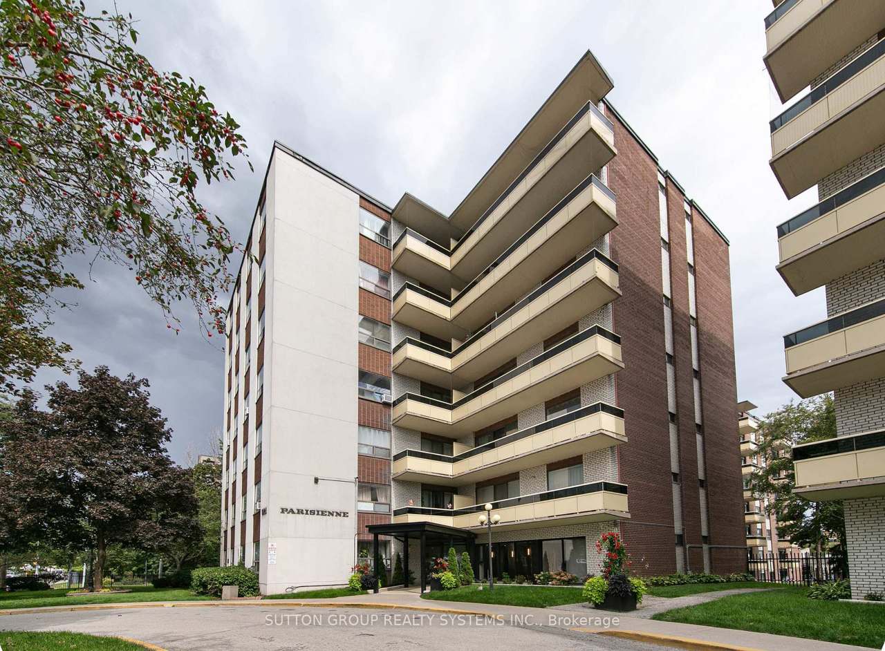 921 Midland Avenue 209, Toronto, ON M1K 4G2