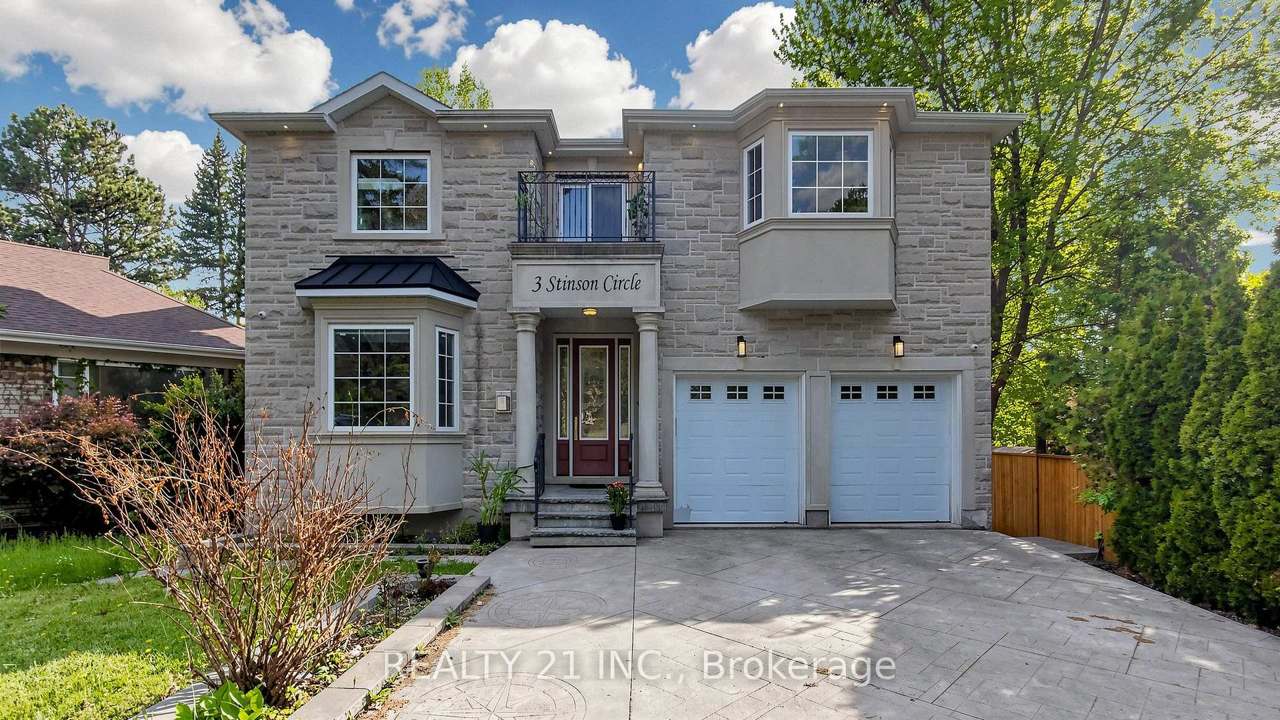 3 Stinson Circle, Toronto, ON M4B 2Y7