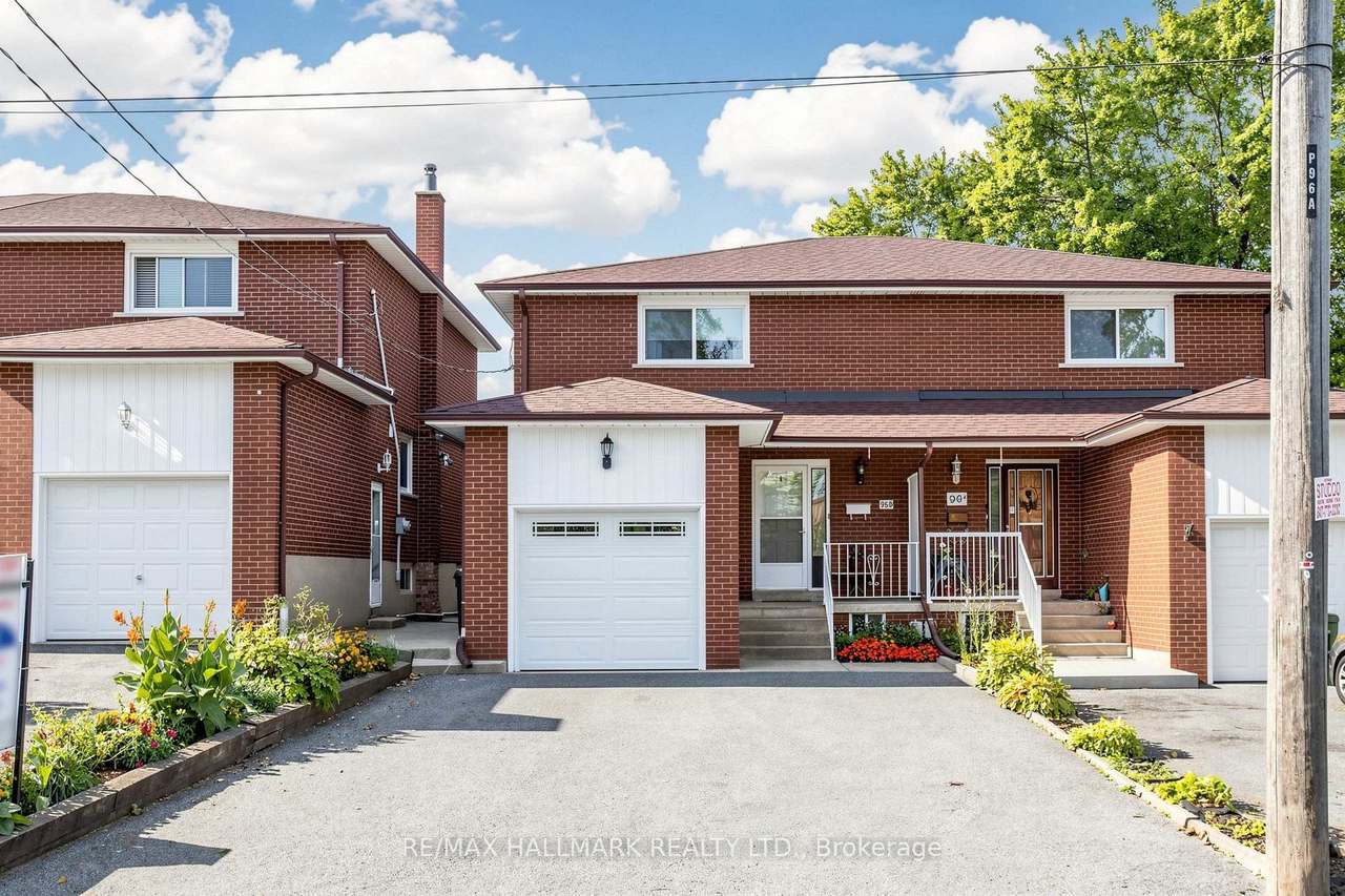 96B Laurel Avenue, Toronto, ON M1K 3J9
