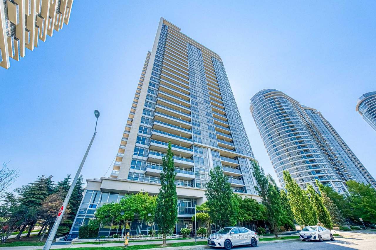 181 Village Green Square 116, Toronto, ON M1S 0L3