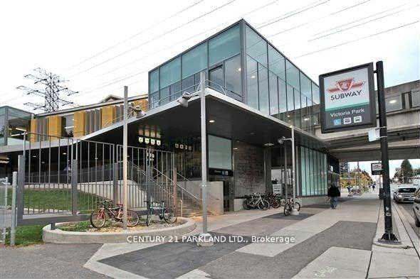5 Massey Square #215, Toronto, ON M4C 5L6