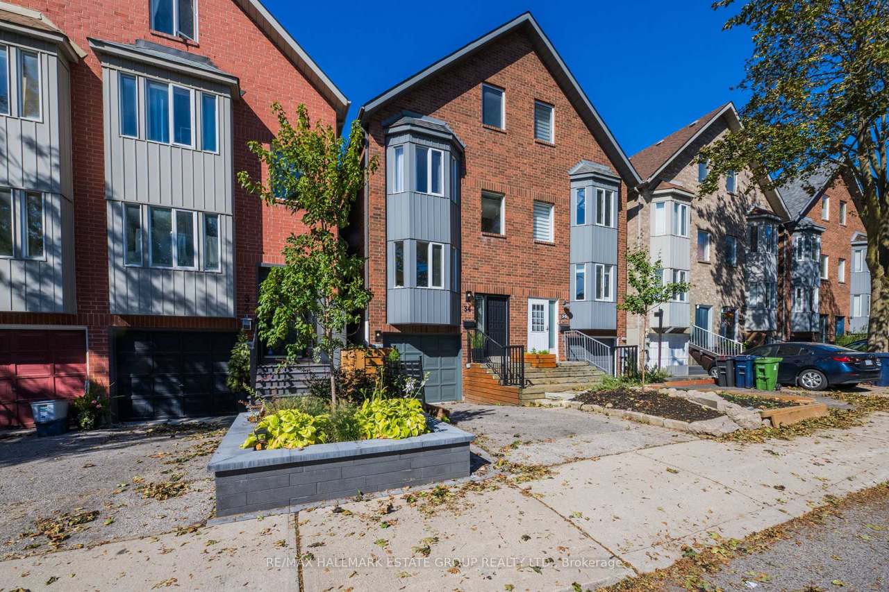 34 Woodrow Avenue, Toronto, ON M4C 5S2