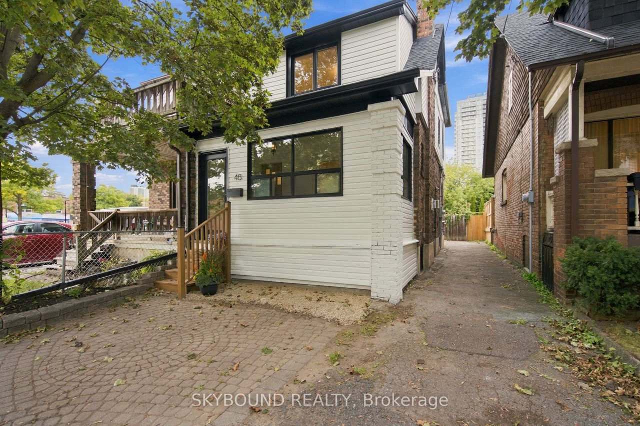 45 Westlake Avenue, Toronto, ON M4C 4P7