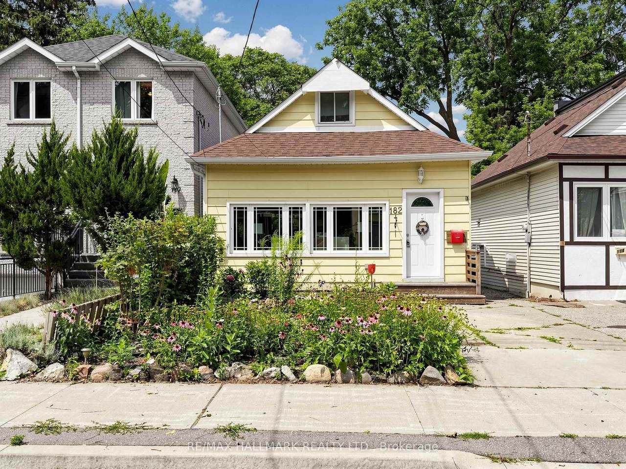 182 Holborne Avenue, Toronto, ON M4C 2R8