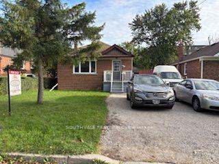 33 Maida Vale, Toronto, ON M1K 2X8