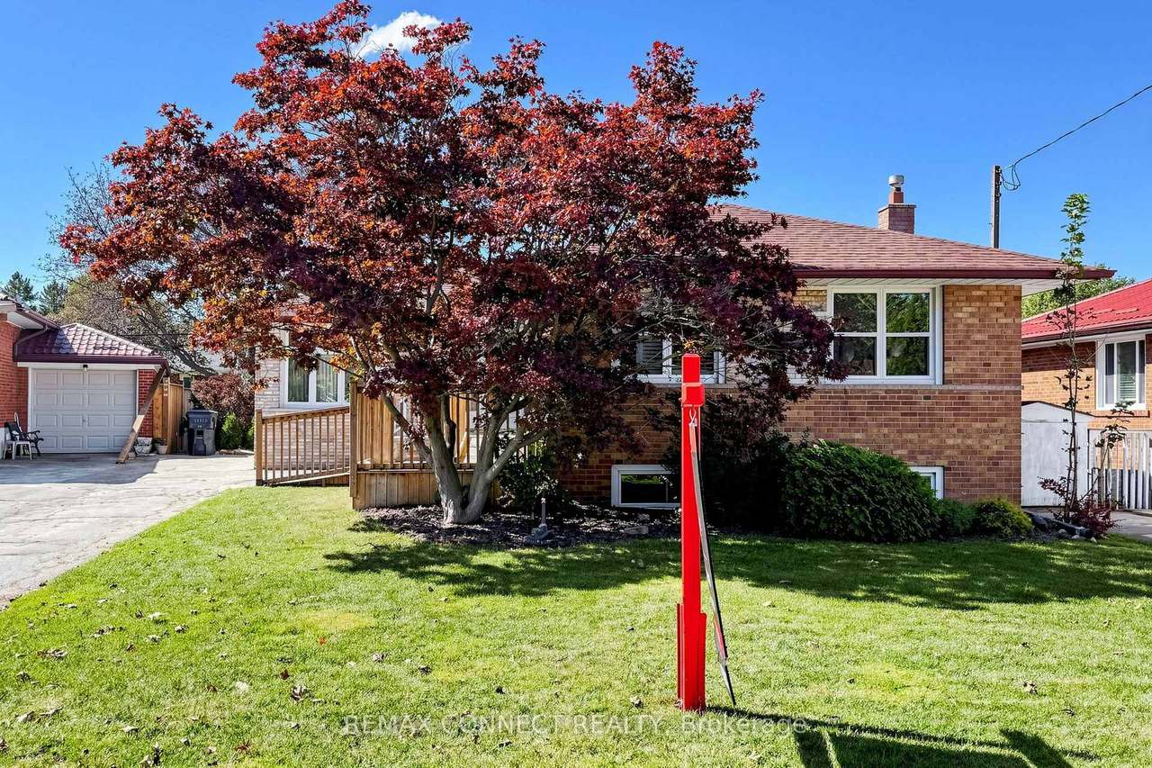 15 Grassington Crescent, Toronto, ON M1G 1X4