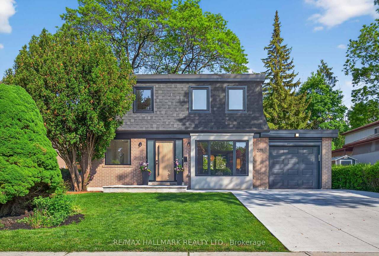 225 Catalina Drive, Toronto, ON M1E 1B8