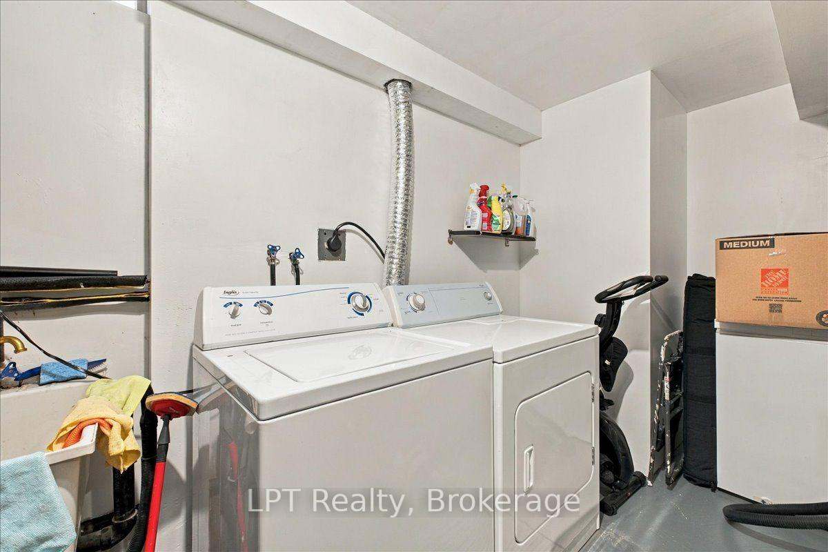 69 Scarfair Pathway, Toronto, ON M1B 4G2