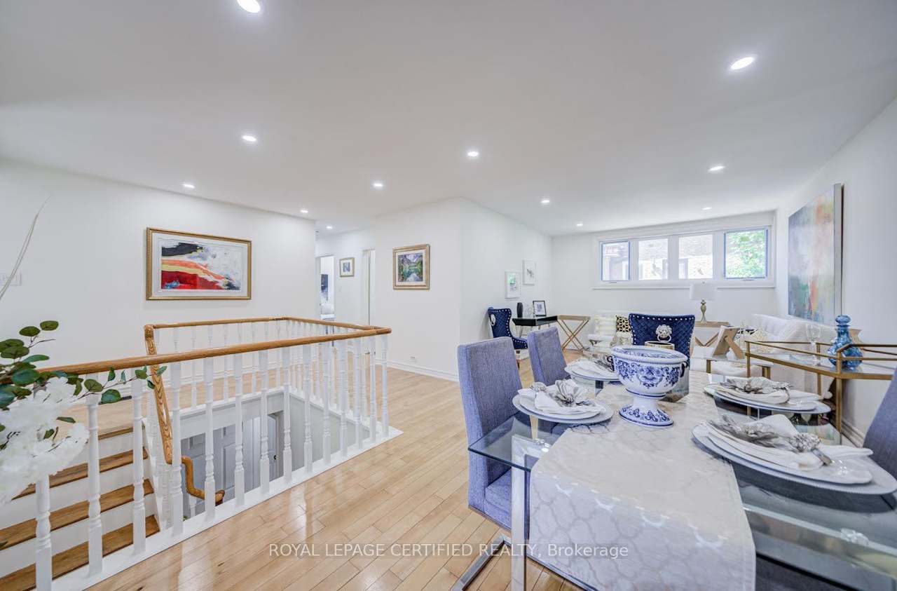 79 Samson Crescent, Toronto, ON M1G 1N2