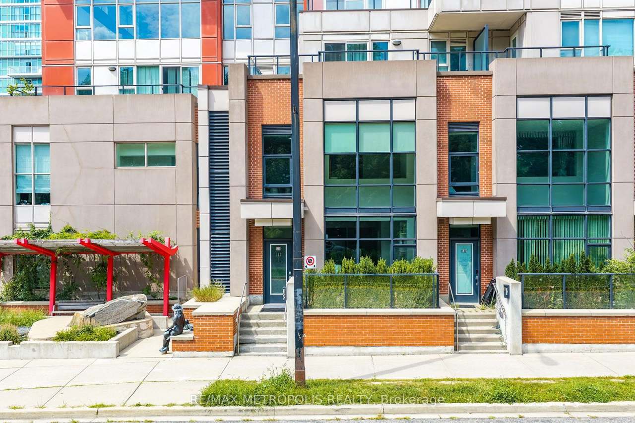 180 Borough Drive, Toronto, ON M1P 0B5