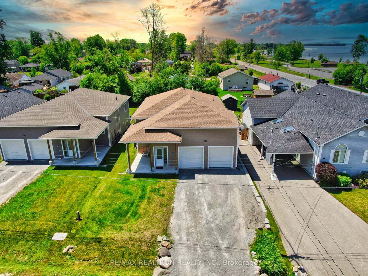 794 Rockaway Road, Georgina, ON L0E 1S0