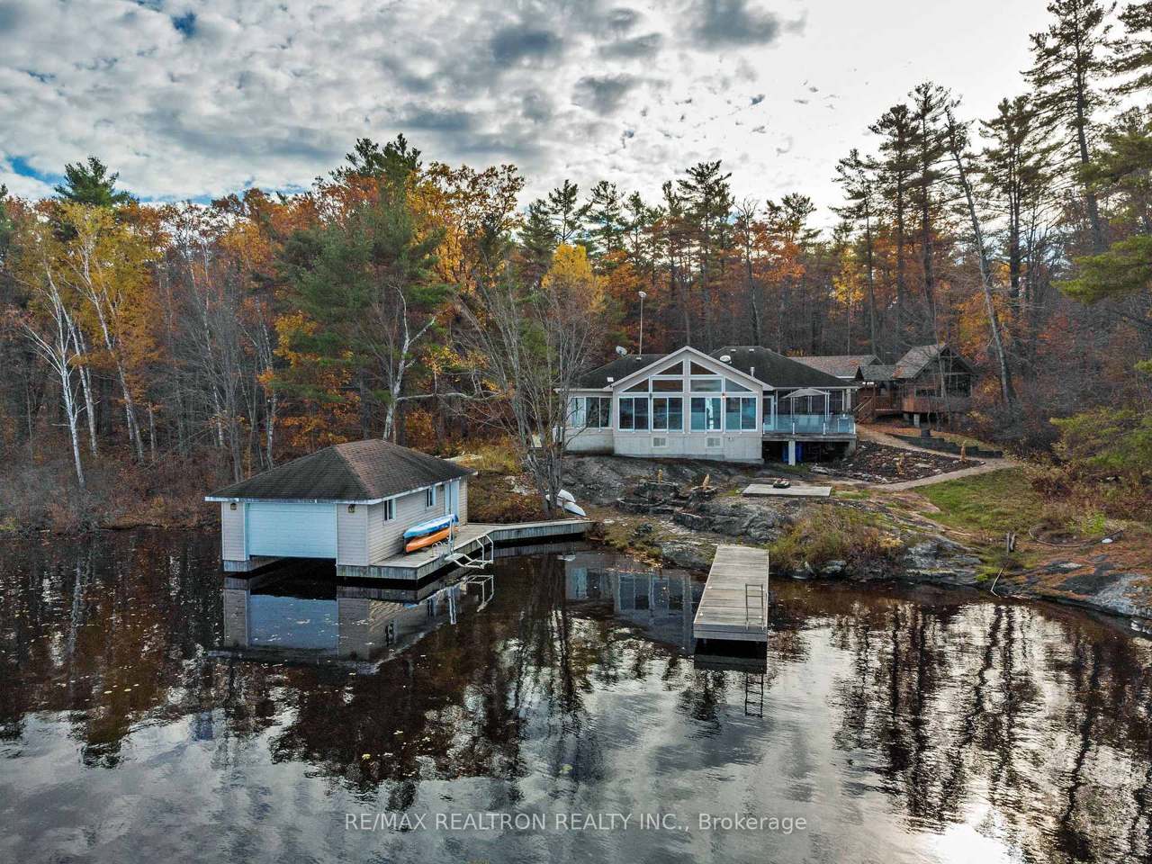 3800 Elva Lane, Severn, ON L0K 1E0