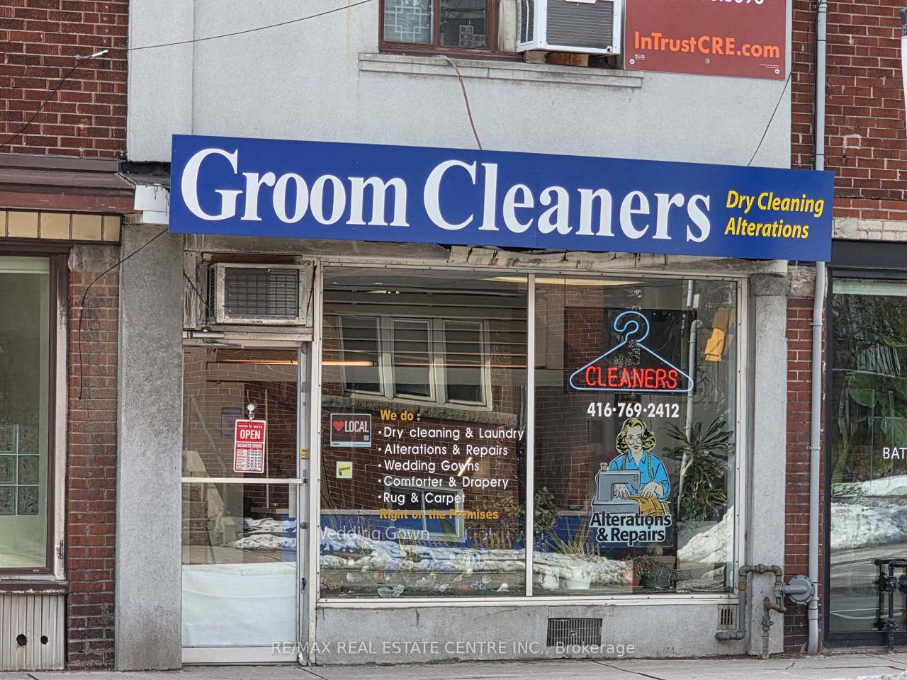 262 Jane Street, Toronto, ON M6S 3Z2