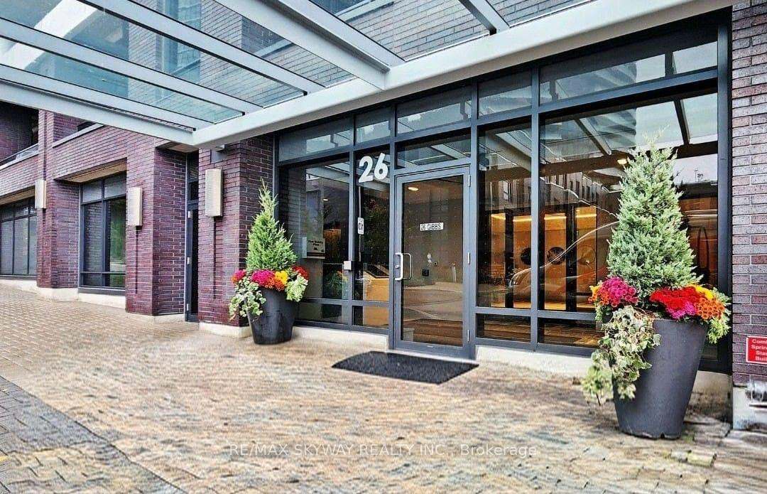 26 Gibbs Road 341, Toronto, ON M9B 0E3