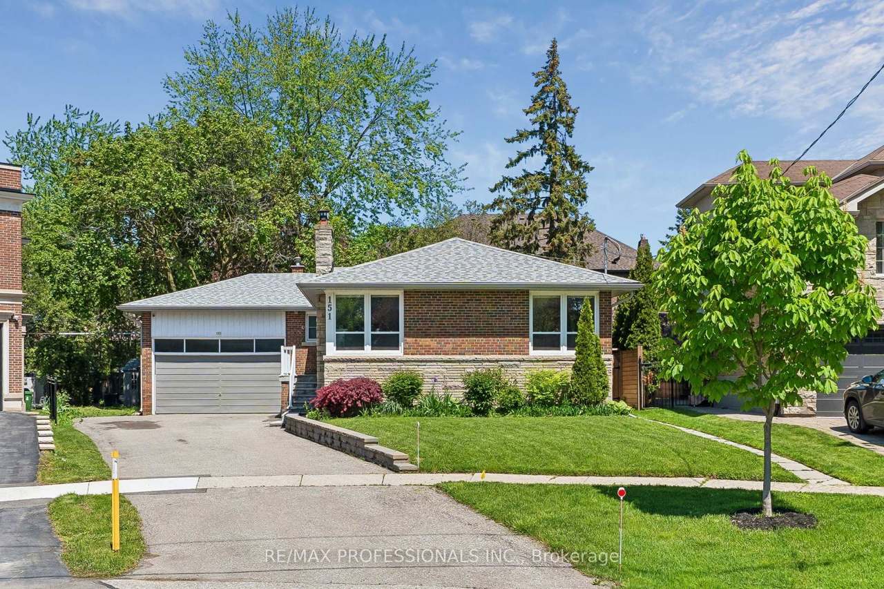 151 Perry Crescent, Toronto, ON M9A 1K8