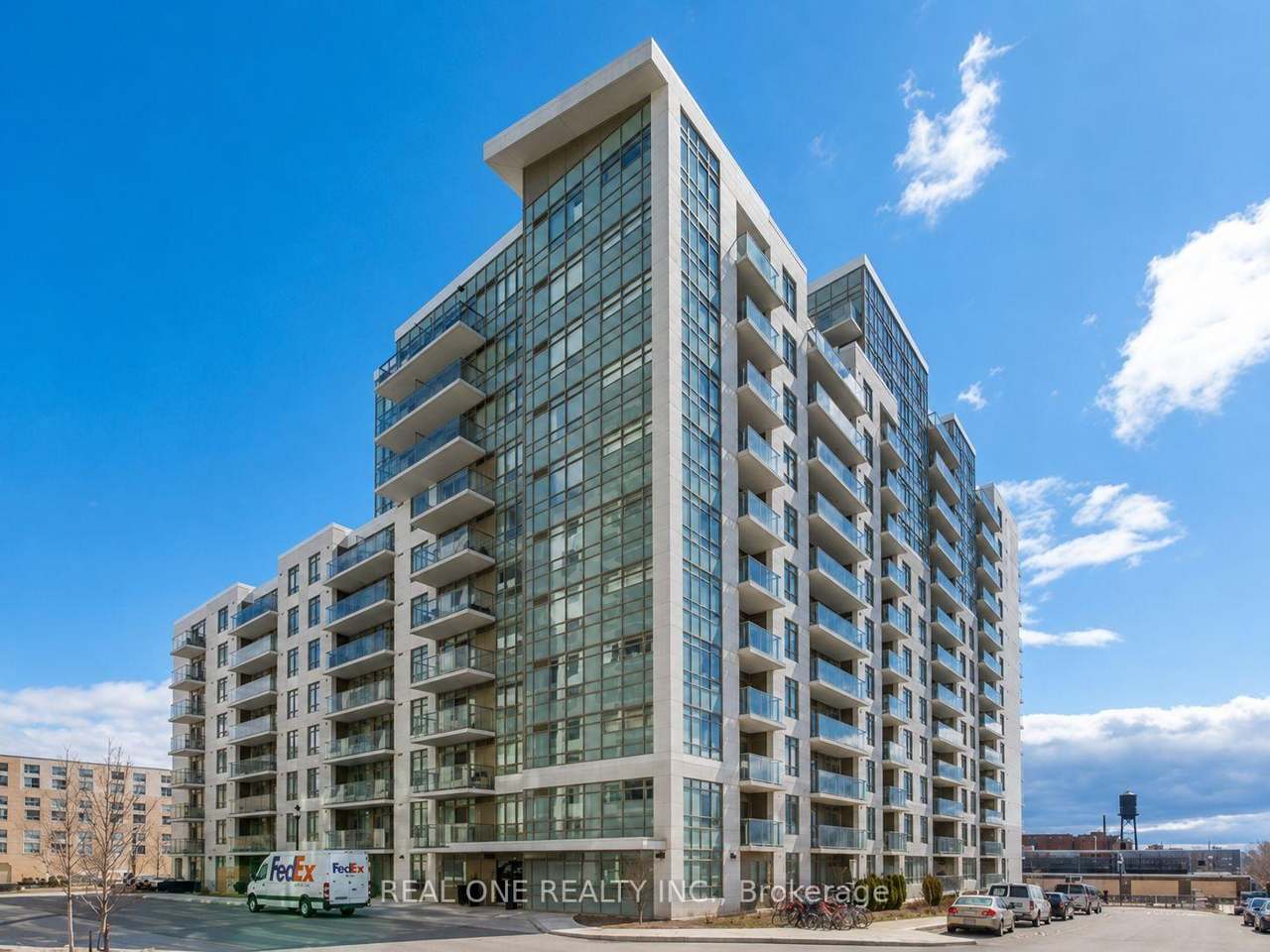 812 Lansdowne Avenue 624, Toronto, ON M6H 4K5