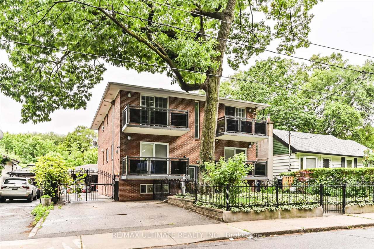 76 Hilldale Road, Toronto, ON M6N 3Y2