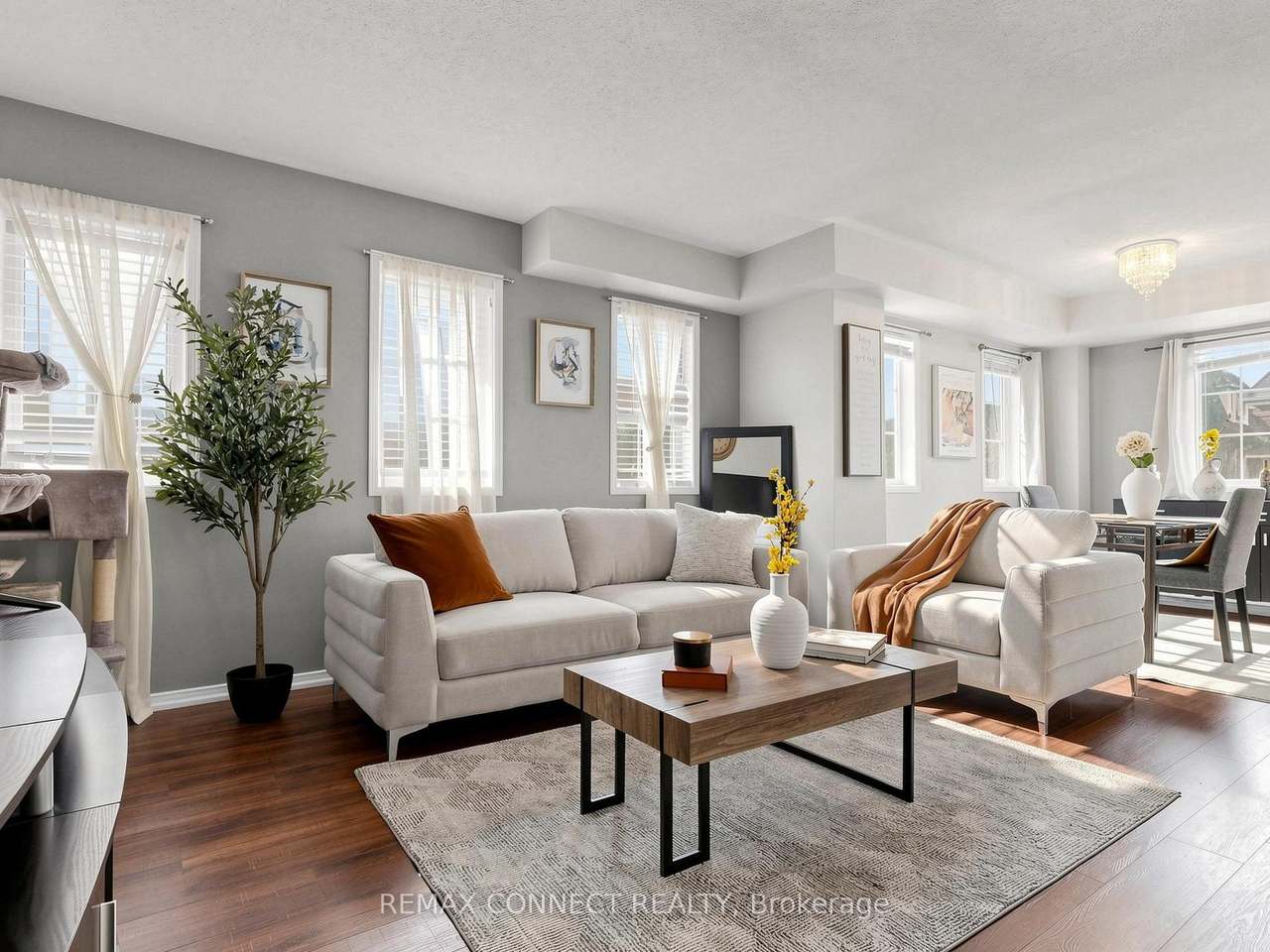 58 Sidney Belsey Crescent 304, Toronto, ON M6M 5J2