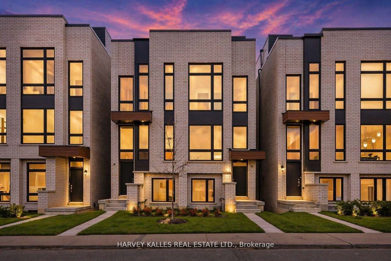 9 Innes Avenue, Toronto, ON M6E 0B2