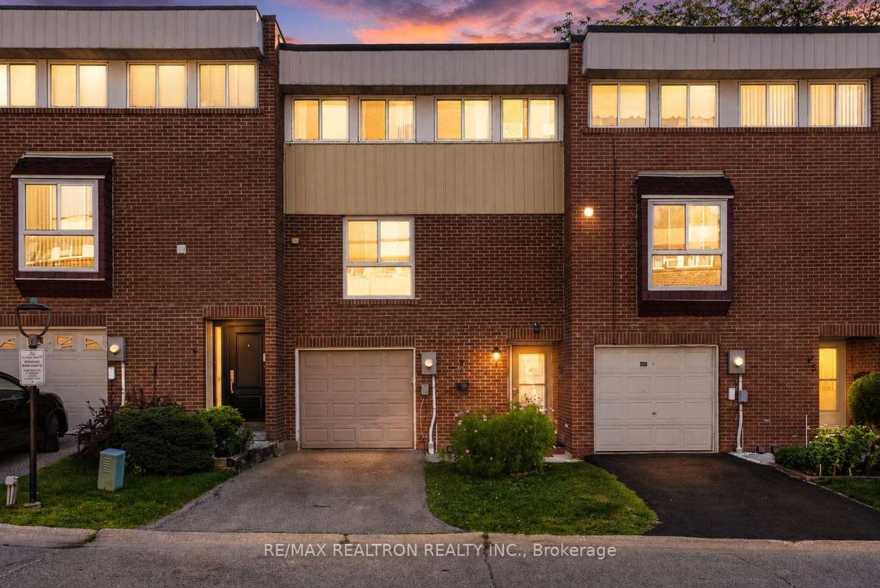 7 Sebastian Cabot Way, Toronto, ON M3N 2T4