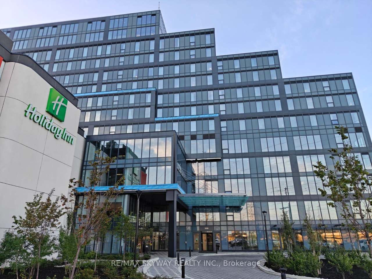 998 Martin Grove Road 111, Toronto, ON M9W 4V8