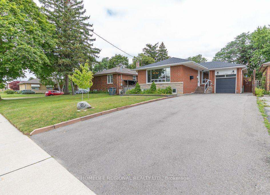 128 The Westway, Toronto, ON M9P 2B9