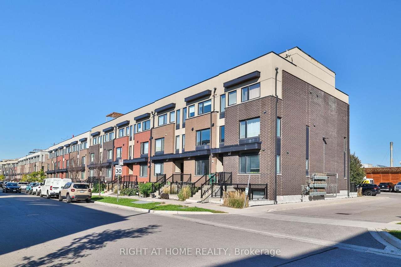 155 William Duncan Road 5, Toronto, ON M3K 0B9