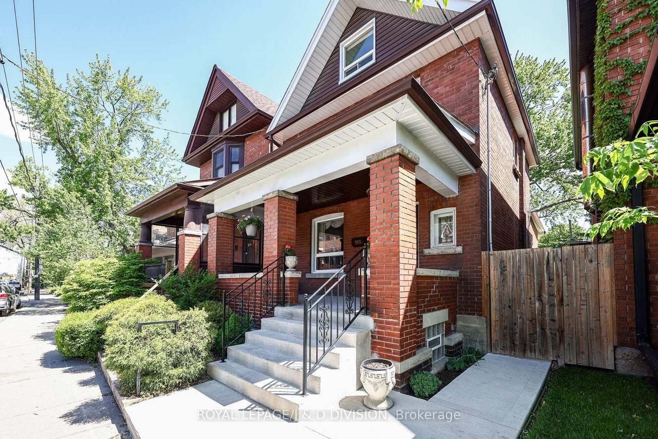 553 Runnymede Road, Toronto, ON M6S 2Z8