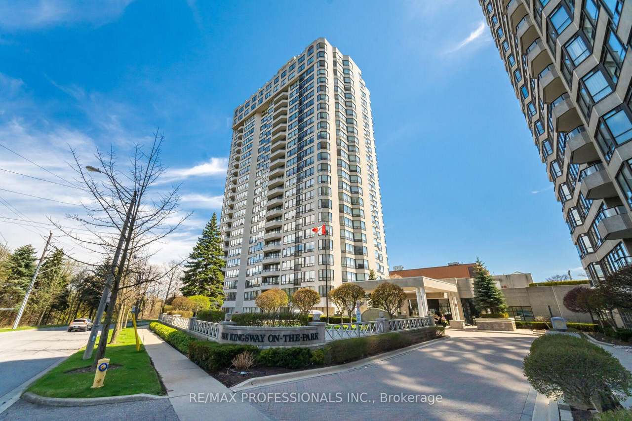 1 Aberfoyle Crescent 1411, Toronto, ON M8X 2X8