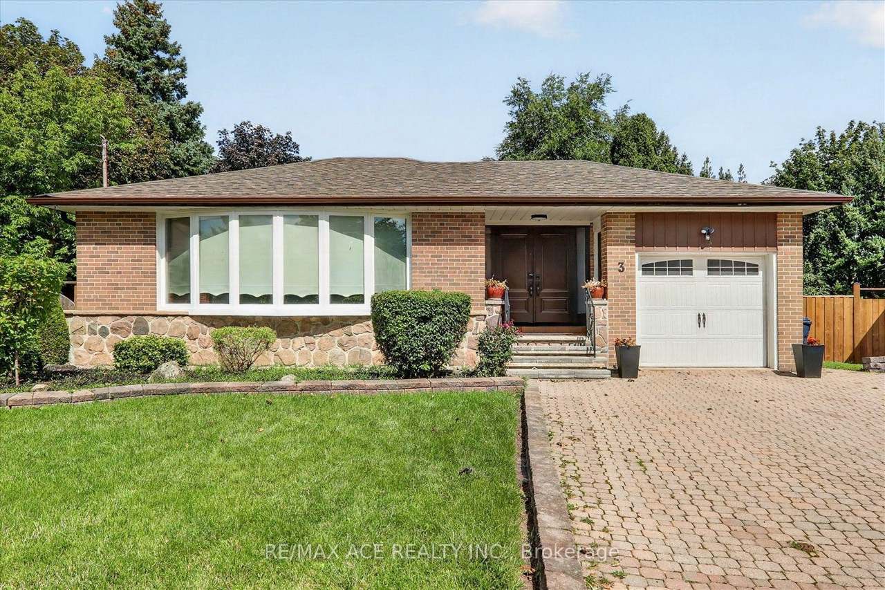 3 Pipestone Place, Toronto, ON M9W 3V4