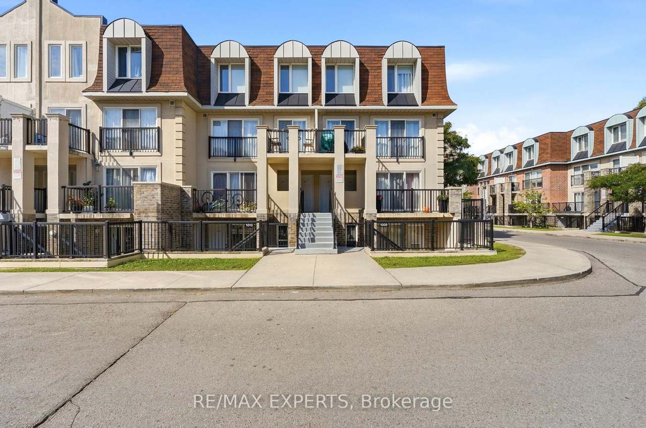 85 George Appleton Way 2025, Toronto, ON M3M 0A2