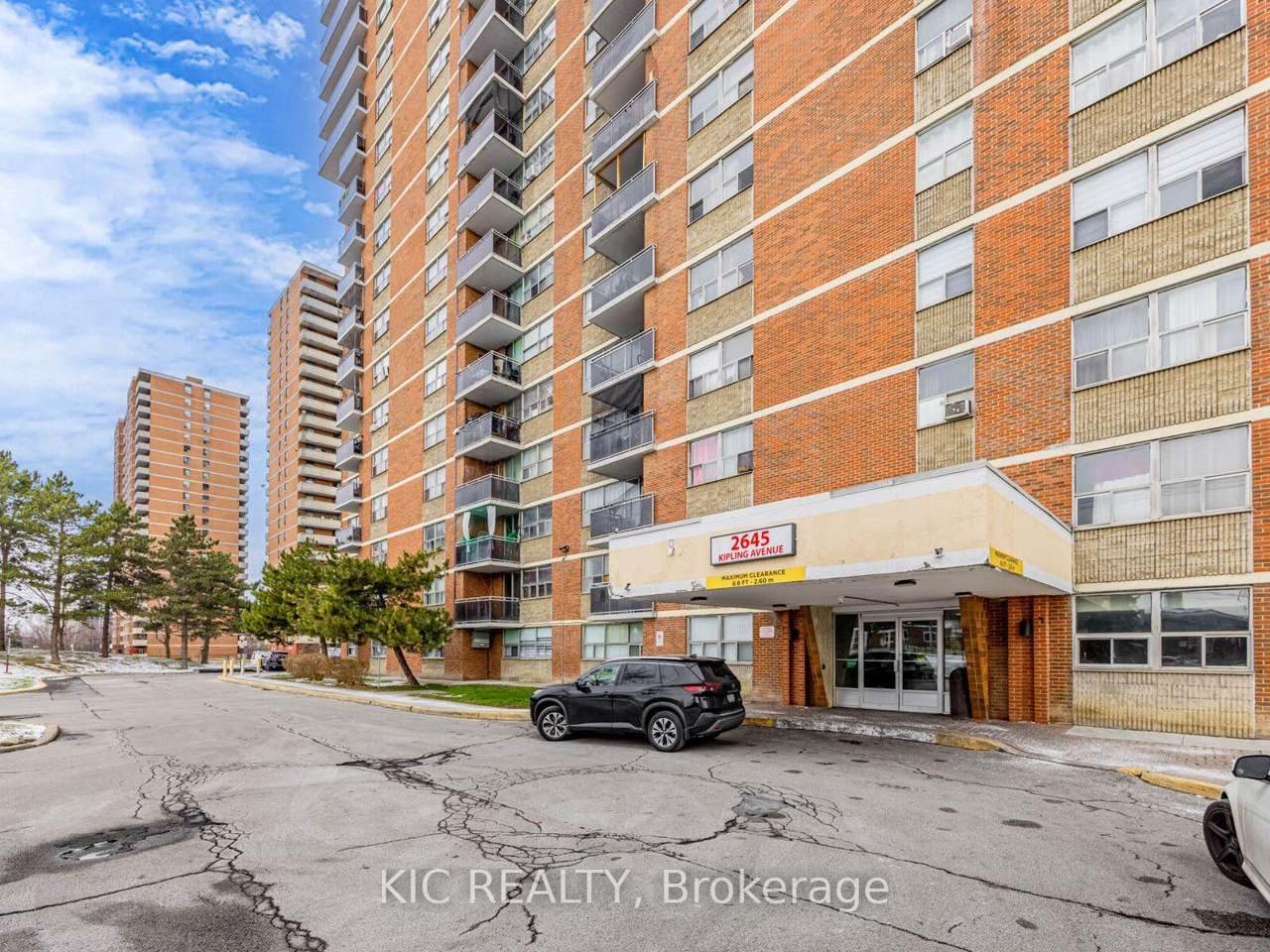 2645 Kipling Avenue 403, Toronto, ON M9V 3S6