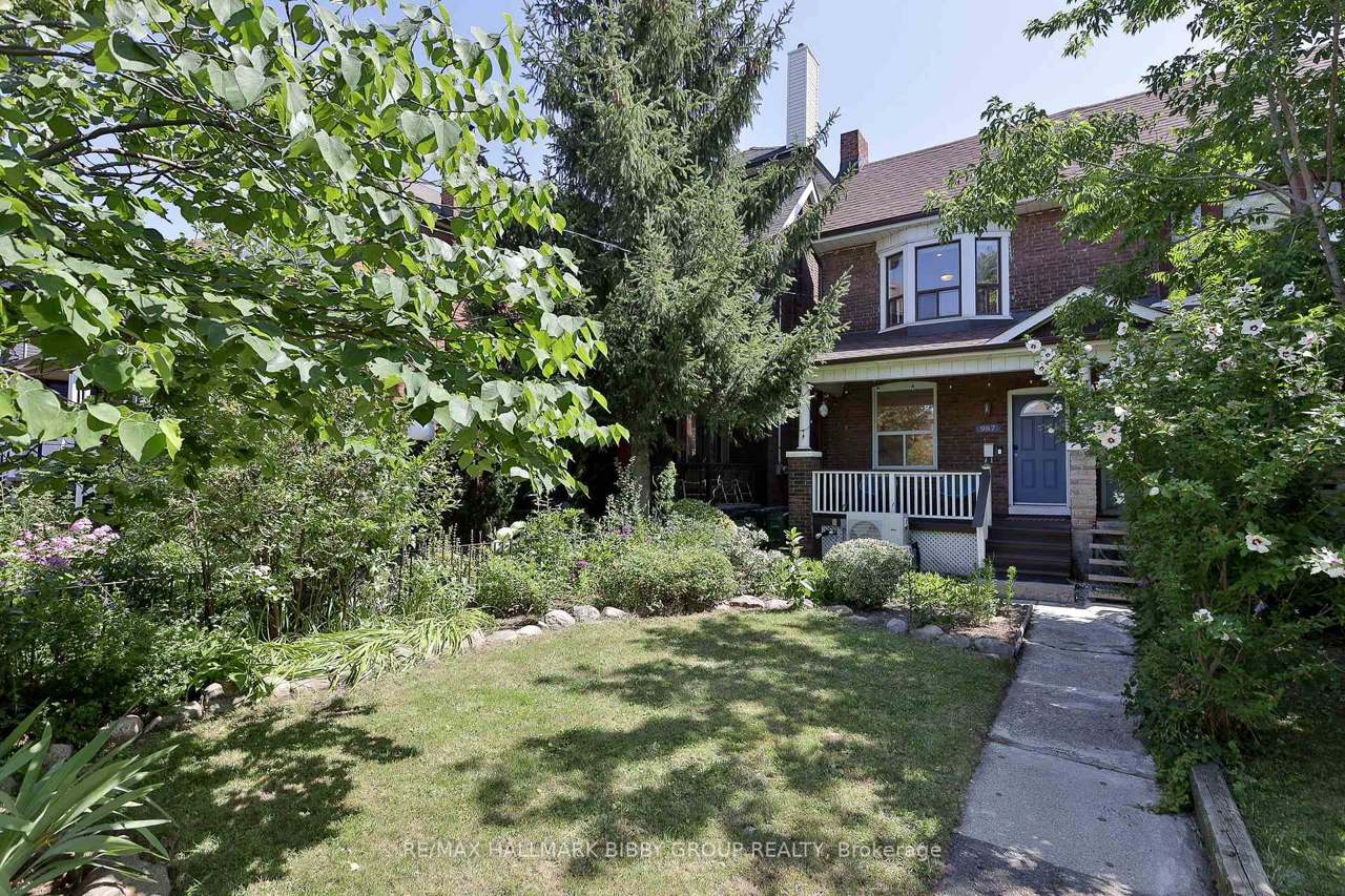987 Saint Clarens Avenue, Toronto, ON M6H 3X8