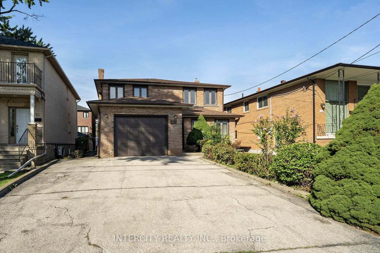 72 Chiswick Avenue, Toronto, ON M6M 4V3