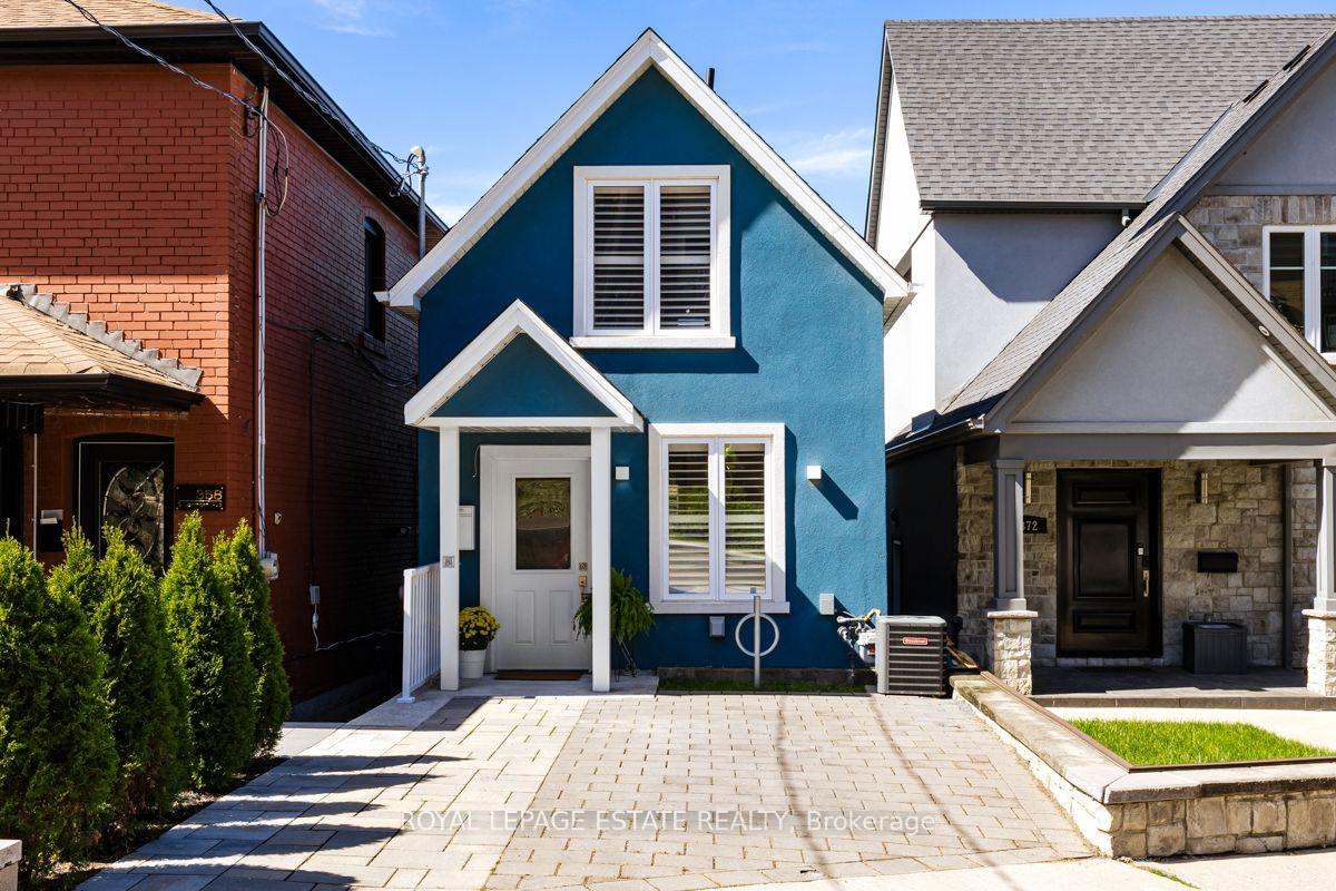 370 Silverthorn Avenue, Toronto, ON M6M 3G9