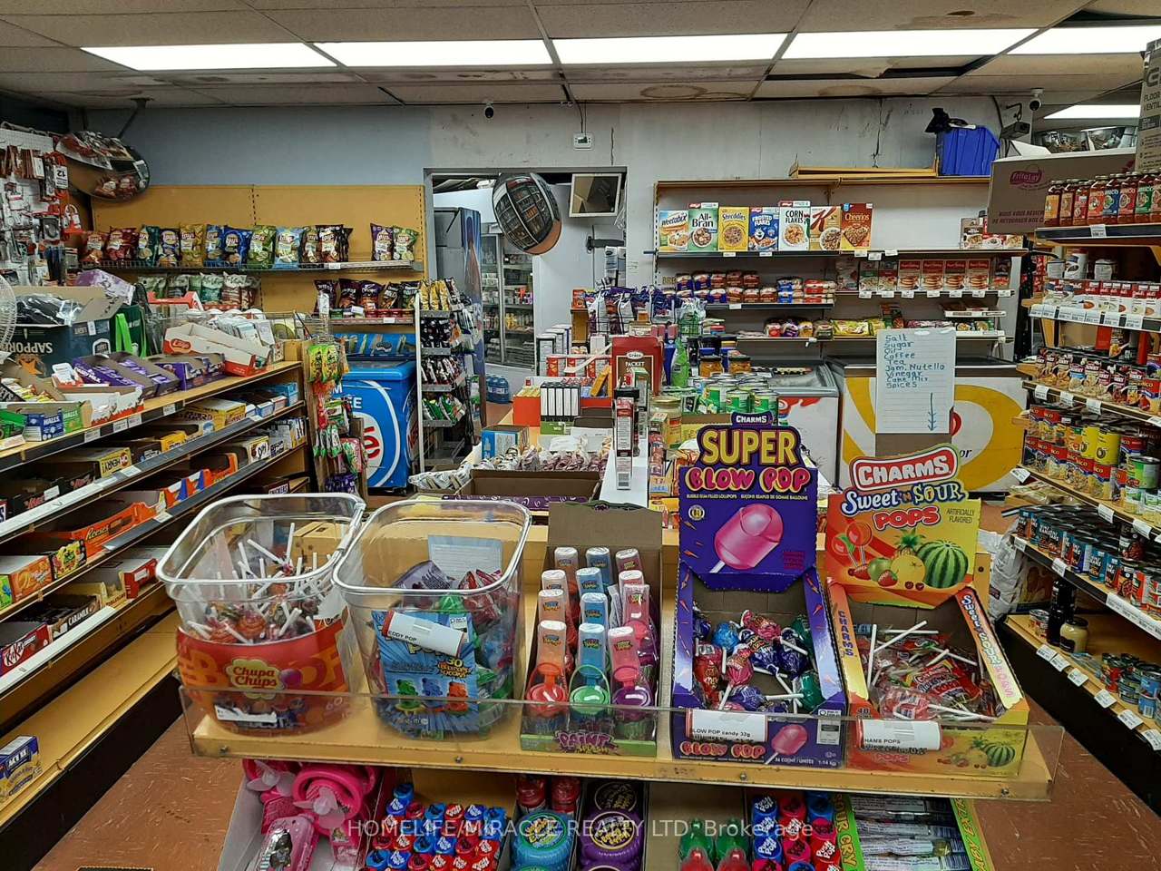 380 Dixon Road 104, Toronto, ON M9R 1T3